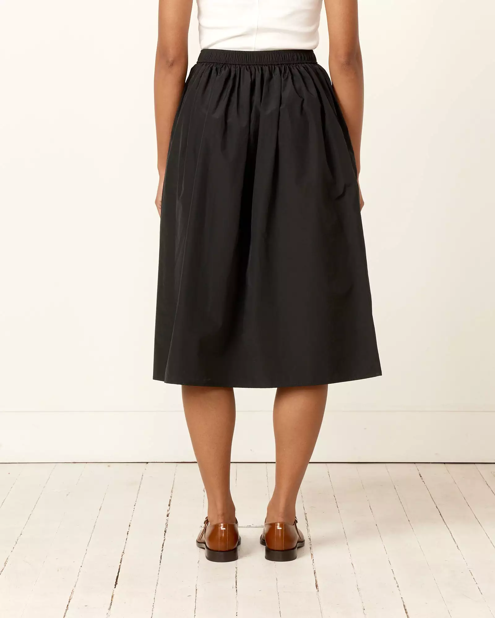 Gathered Midi Skirt in Black