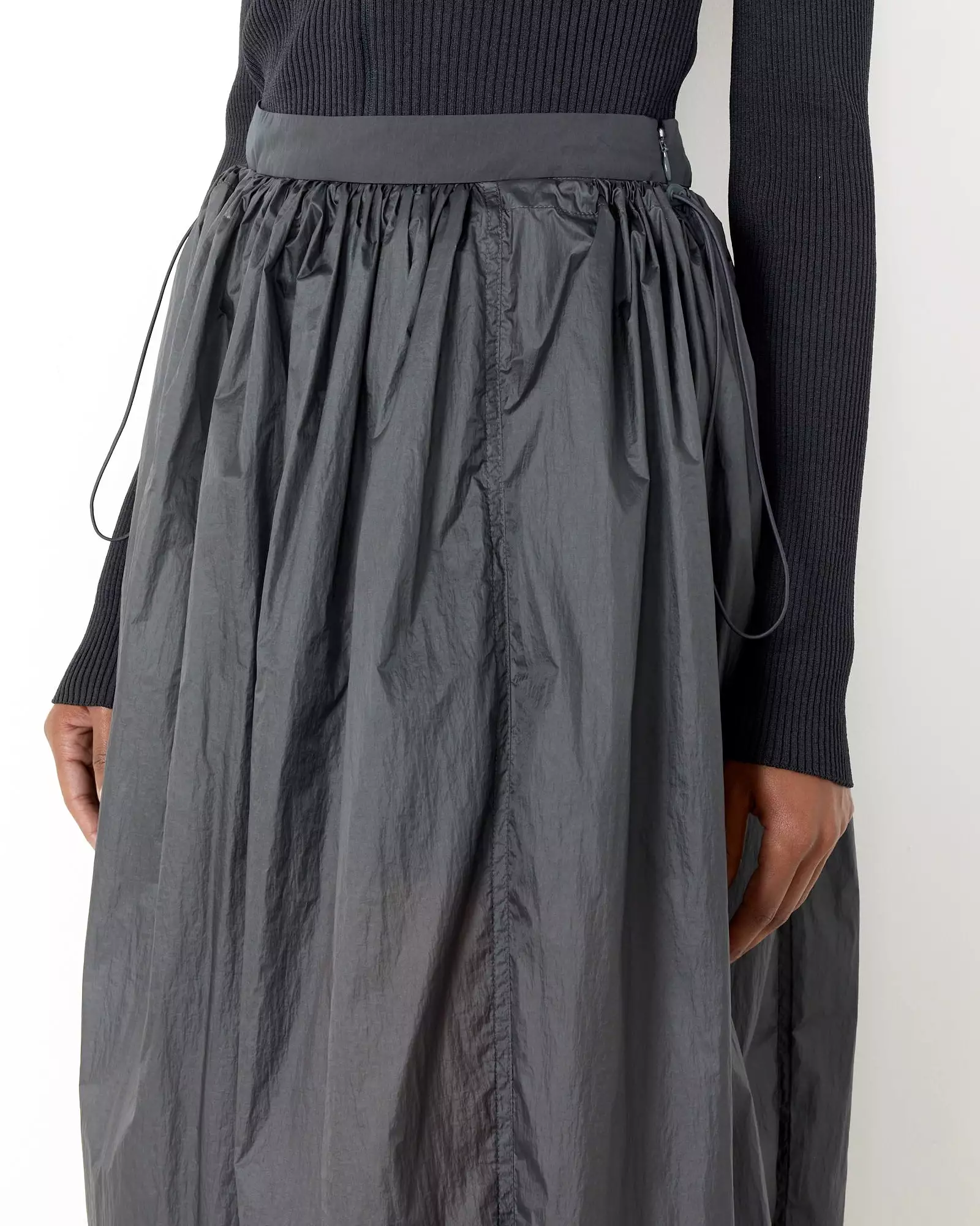 Layered Shirring Skirt in Navy