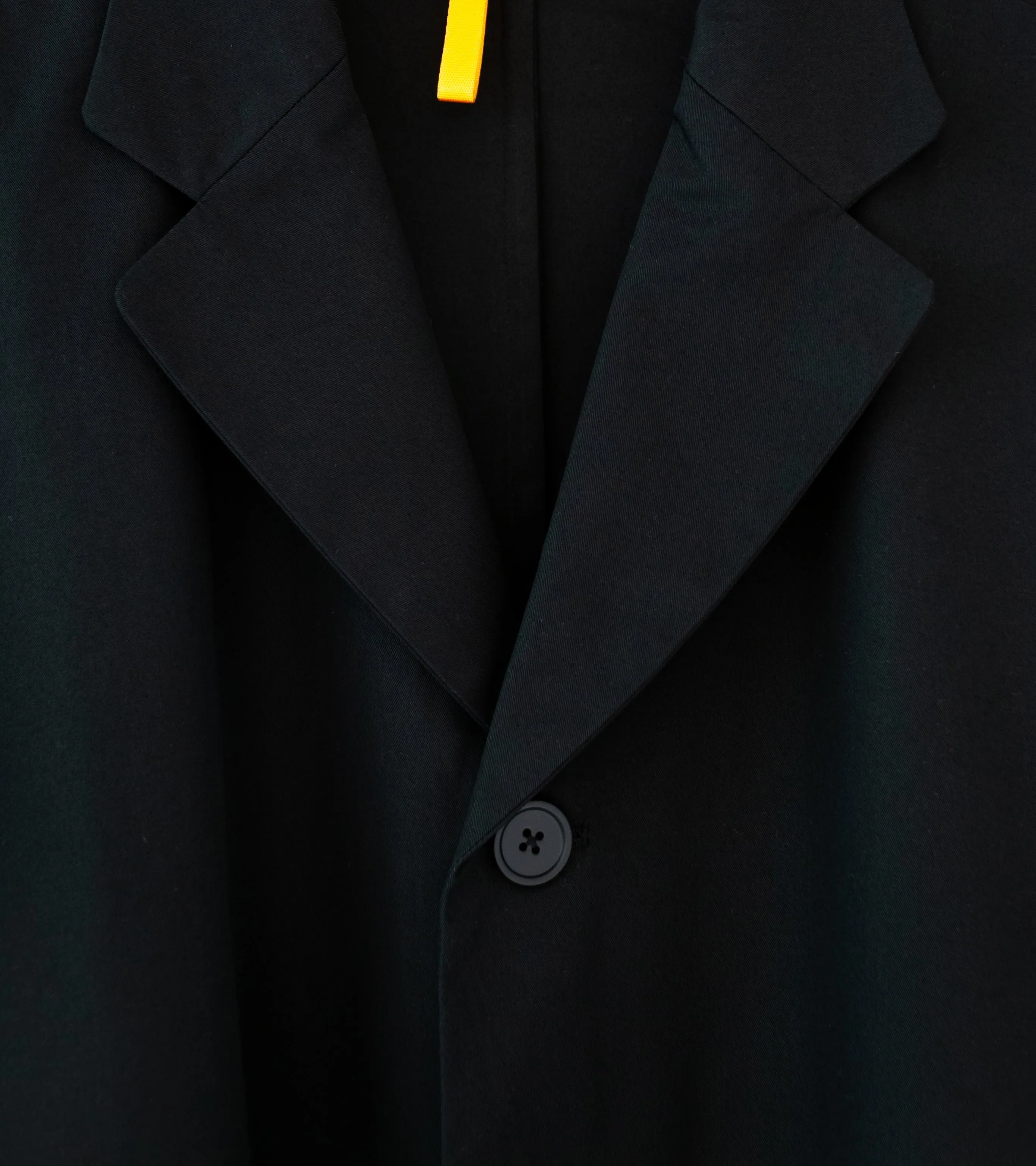 MAN-TLE 'R16 Y2 Blazer' (Black Magic Gabardine)