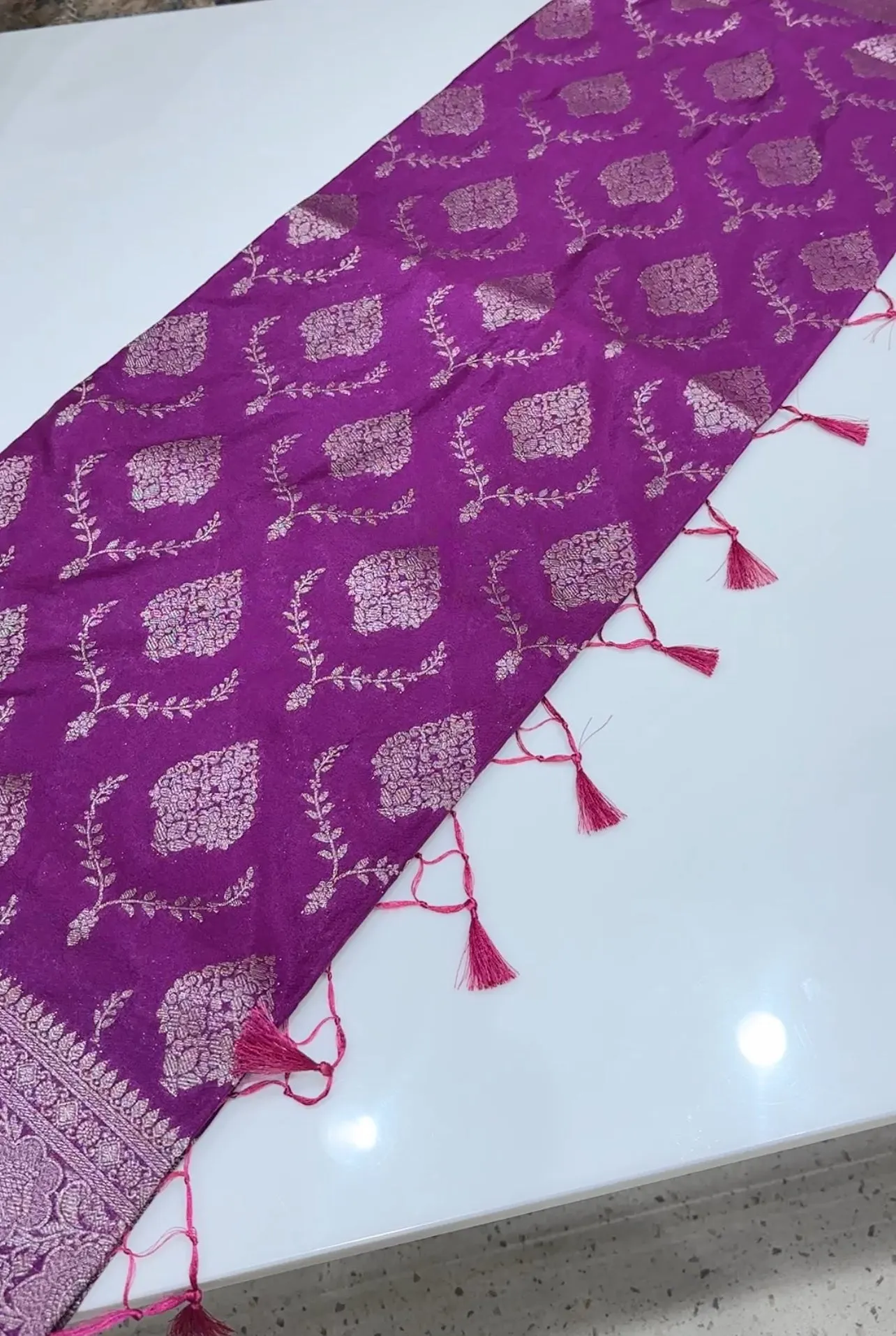 SEMI BANARSI SAREES - IHA 15149