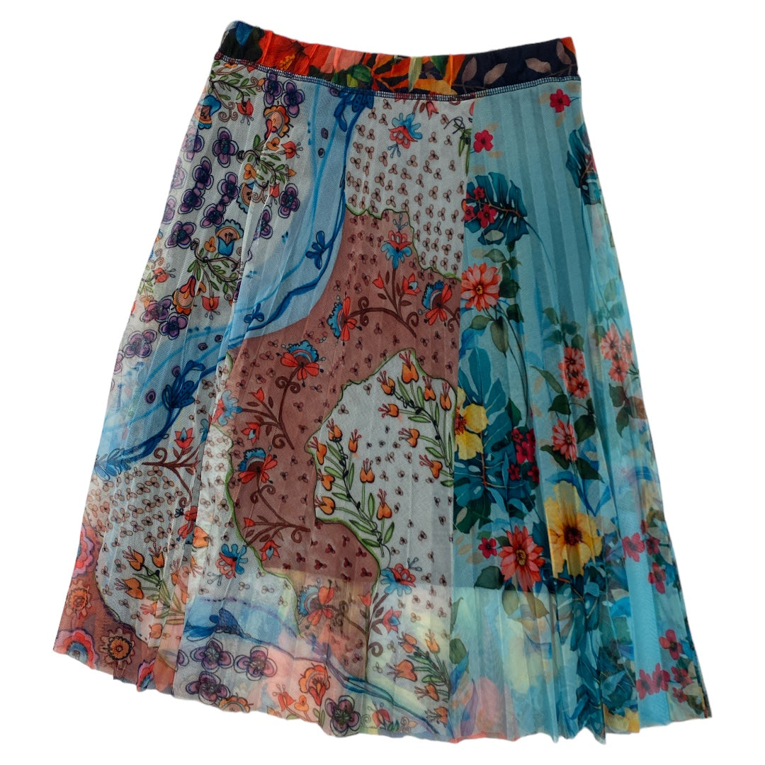 Skirt Designer By Cma  Size: S