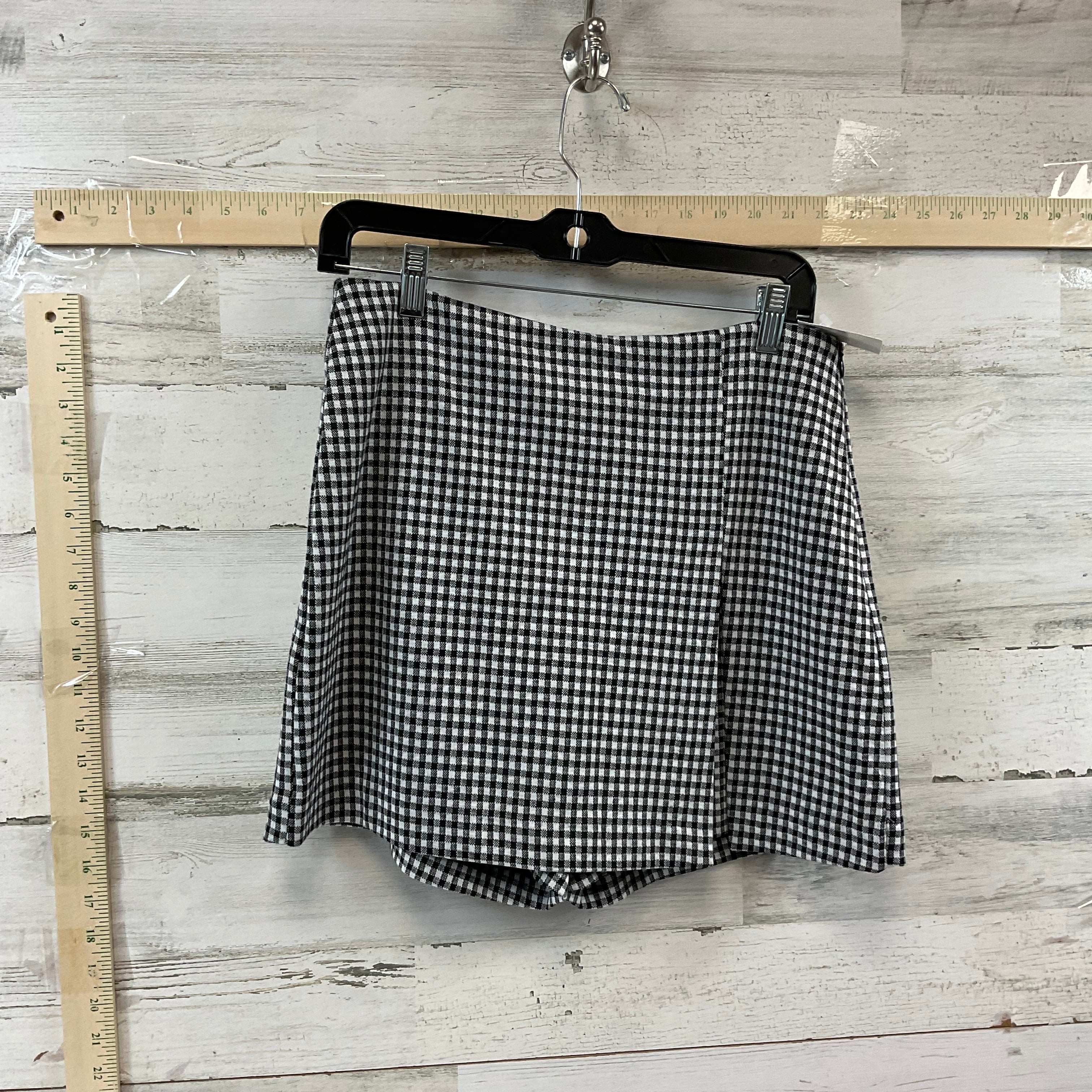 Skirt Mini & Short By Cabi  Size: 4