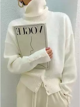 Stylish Women's White Crochet Knit Turtleneck Sweater