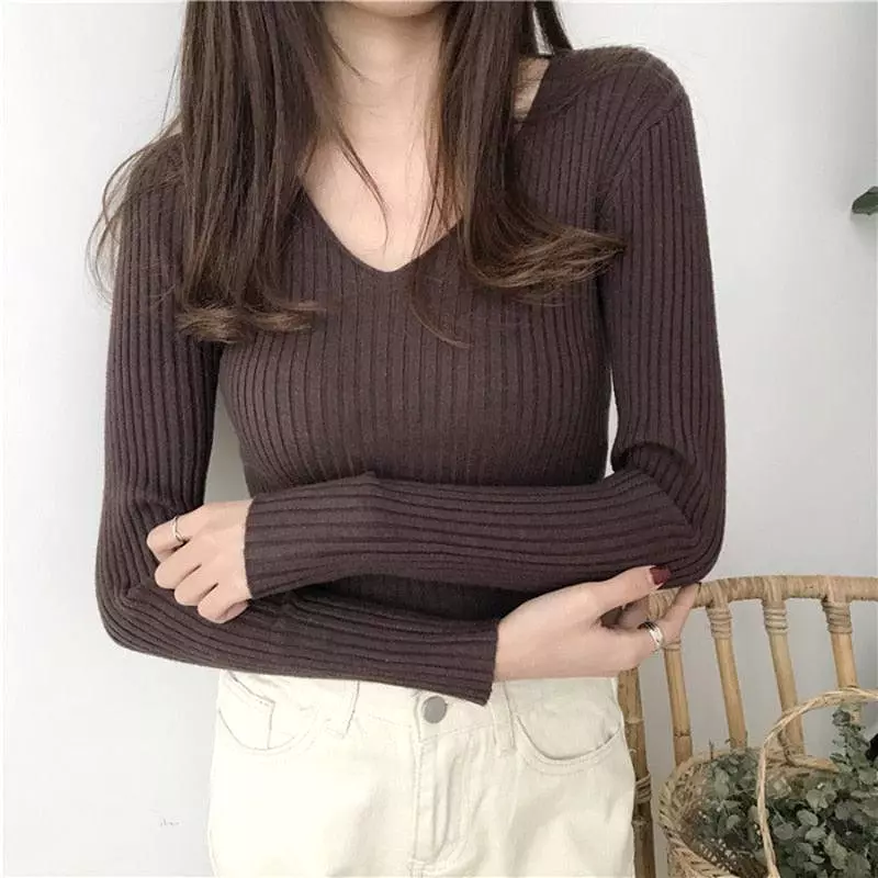 V-Neck Slim Knitted Sweater