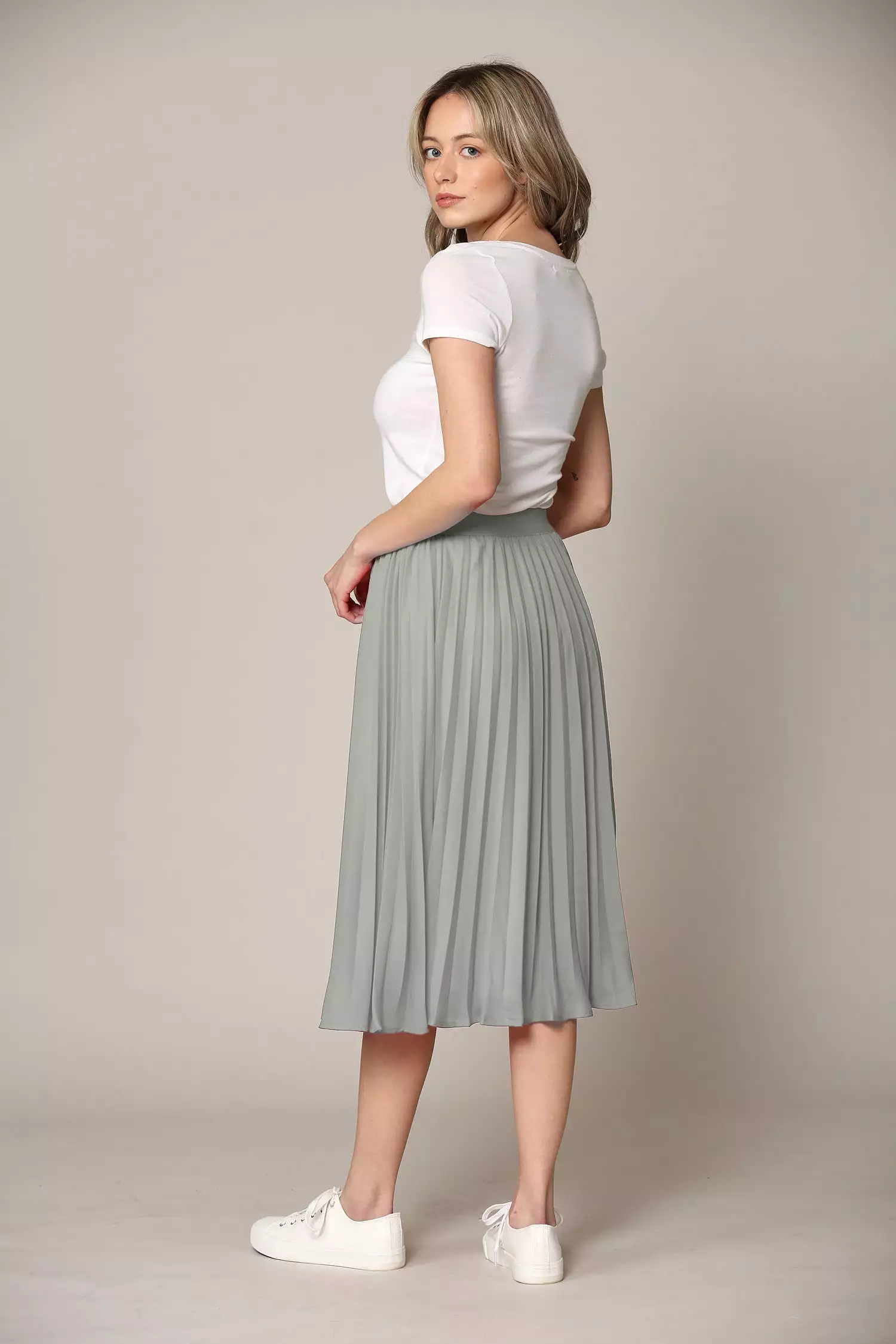 Women's Pleated Swing A-Line Midi Skirt